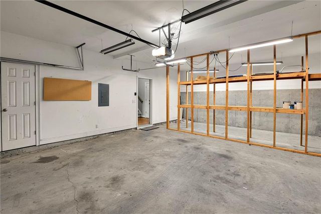 997 Longley Avenue NW, Atlanta, GA 30318