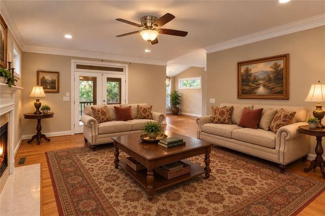 997 Longley Avenue NW, Atlanta, GA 30318