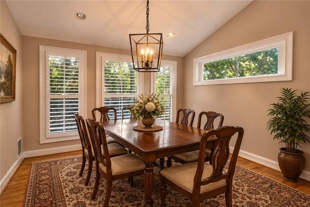 997 Longley Avenue NW, Atlanta, GA 30318