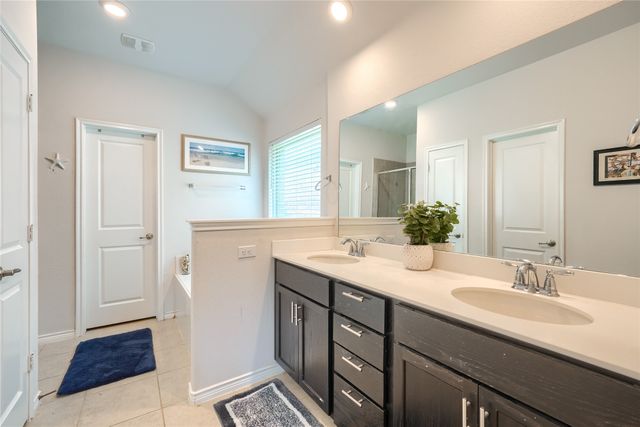 5604 Durst Lane, Forney, TX 75126