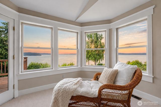 6838 SW Maury Park Road, Vashon, WA 98070
