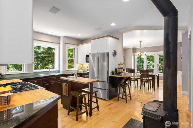 6838 SW Maury Park Road, Vashon, WA 98070