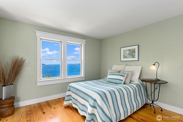 6838 SW Maury Park Road, Vashon, WA 98070