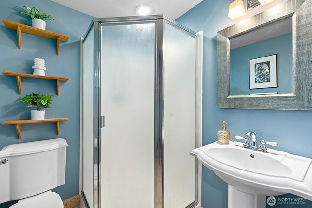 6838 SW Maury Park Road, Vashon, WA 98070