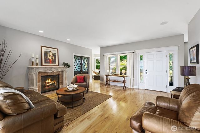 6838 SW Maury Park Road, Vashon, WA 98070