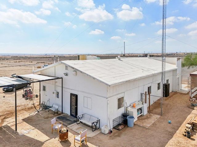 2154 Riviera Court, Thermal, CA 92274