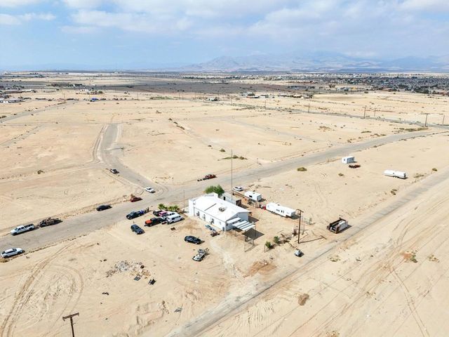 2154 Riviera Court, Thermal, CA 92274