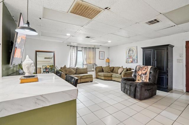 2154 Riviera Court, Thermal, CA 92274