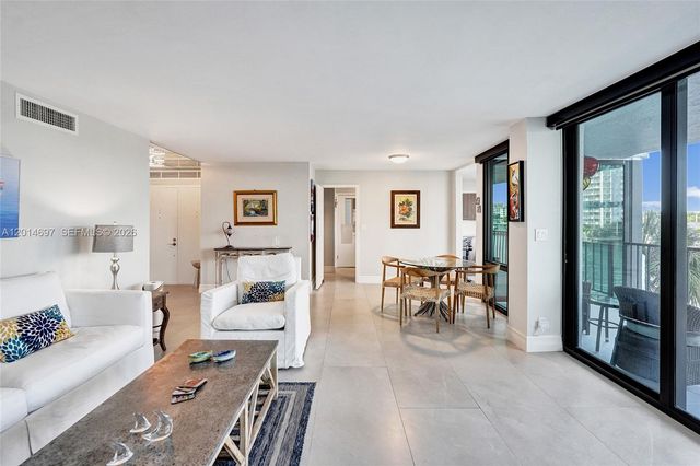 936 Intracoastal Dr 4F, Fort Lauderdale, FL 33304
