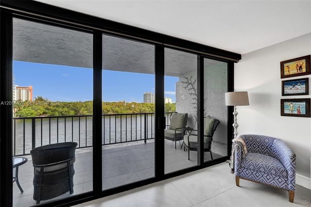 936 Intracoastal Dr 4F, Fort Lauderdale, FL 33304