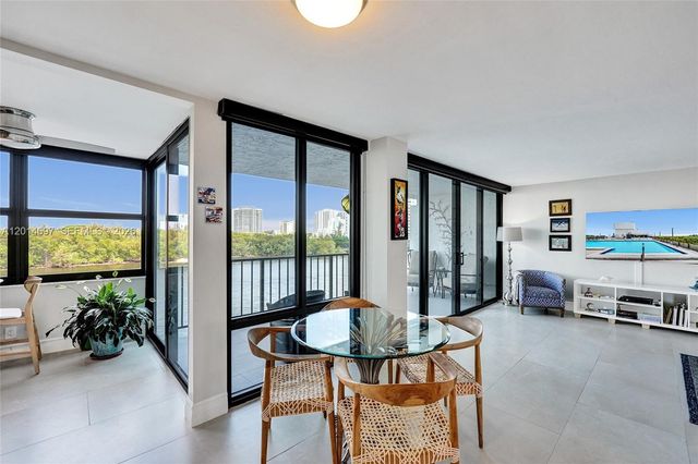 936 Intracoastal Dr 4F, Fort Lauderdale, FL 33304