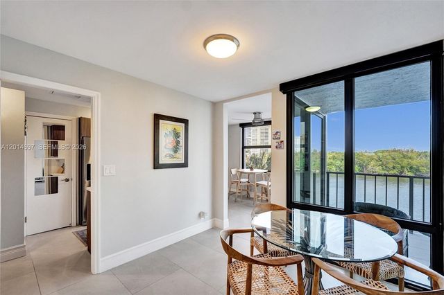 936 Intracoastal Dr 4F, Fort Lauderdale, FL 33304