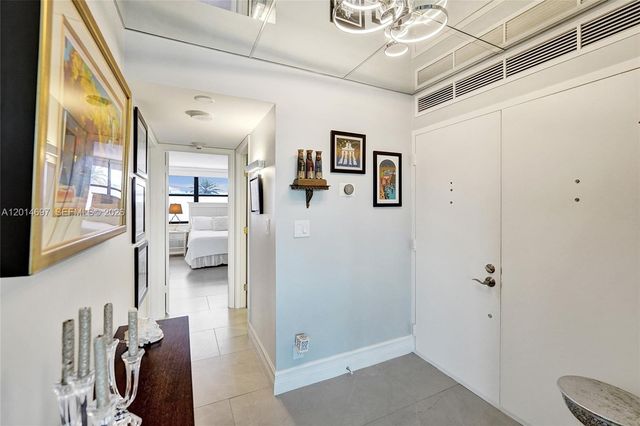 936 Intracoastal Dr 4F, Fort Lauderdale, FL 33304