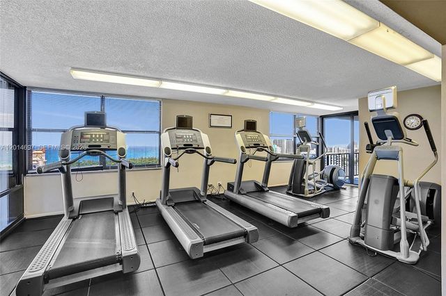 936 Intracoastal Dr 4F, Fort Lauderdale, FL 33304