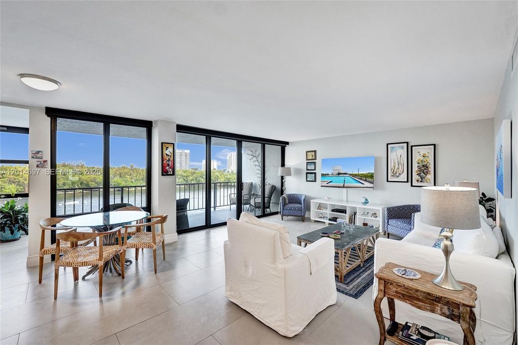 936 Intracoastal Dr 4F, Fort Lauderdale, FL 33304