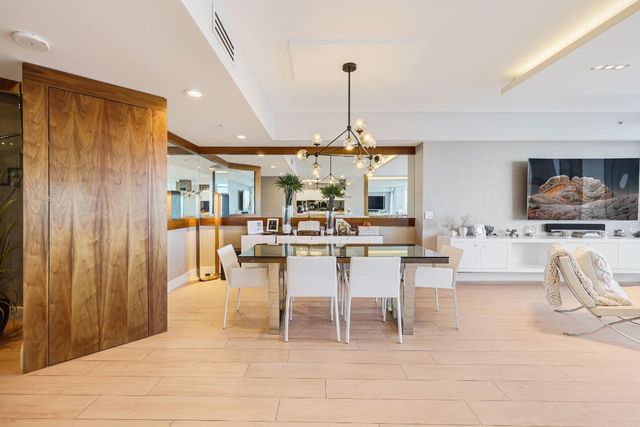 17301 Biscayne Boulevard 1011, North Miami Beach, FL 33160