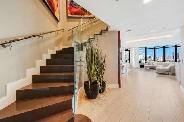 17301 Biscayne Boulevard 1011, North Miami Beach, FL 33160