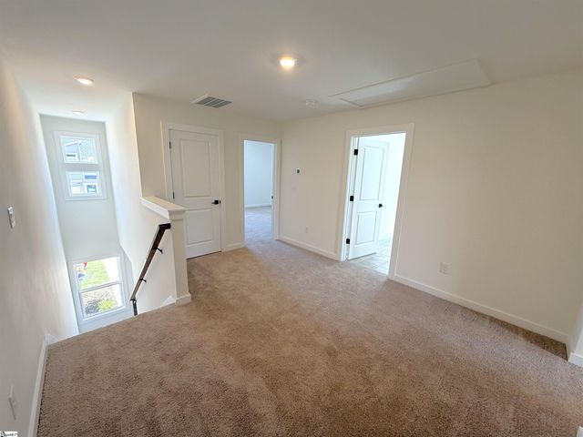 1279 Westgate Village Drive, Spartanburg, SC 29301