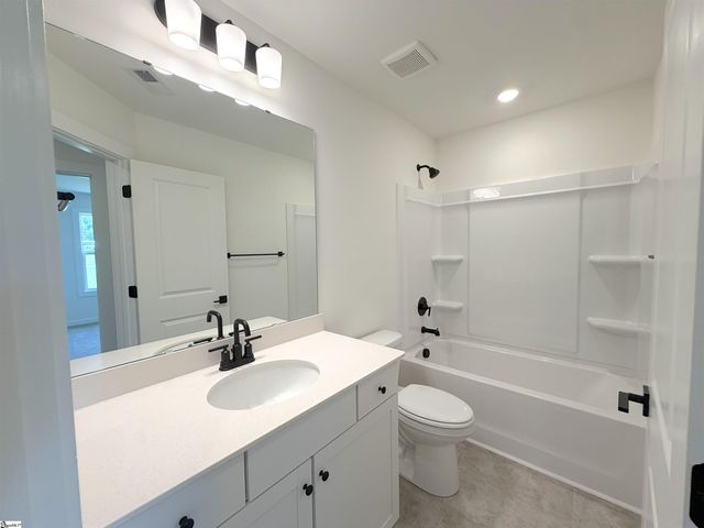 1279 Westgate Village Drive, Spartanburg, SC 29301