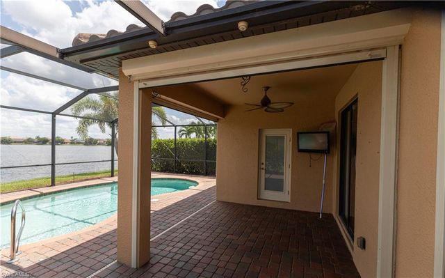 2769 Via Piazza LOOP, Fort Myers, FL 33905