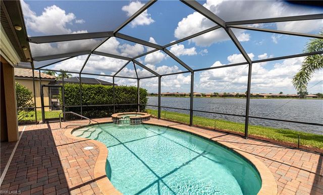 2769 Via Piazza LOOP, Fort Myers, FL 33905