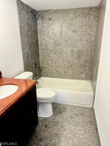 169 SANTA CLARA DR 11, Naples, FL 34104