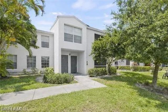 169 SANTA CLARA DR 11, Naples, FL 34104
