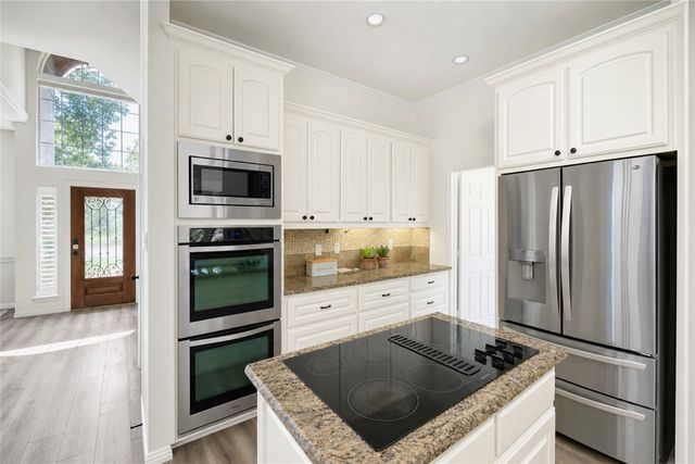 948 Tealwood Drive, Keller, TX 76248