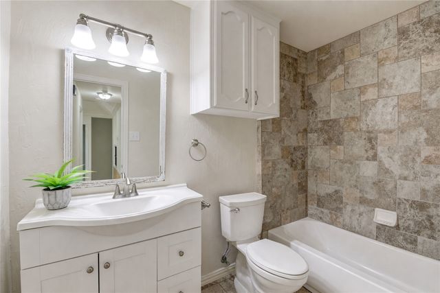 948 Tealwood Drive, Keller, TX 76248