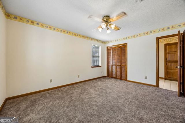 1746 Scrubby Bluff Road, Kingsland, GA 31548