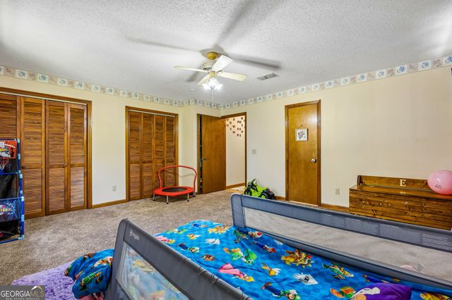 1746 Scrubby Bluff Road, Kingsland, GA 31548