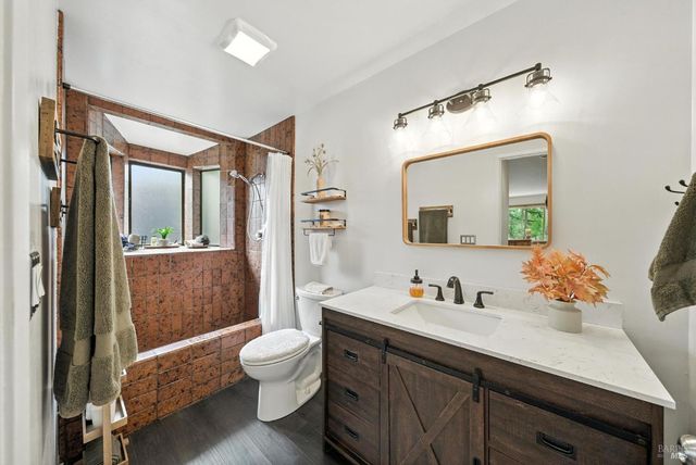 46 Carson Rd, Woodacre, CA 94973