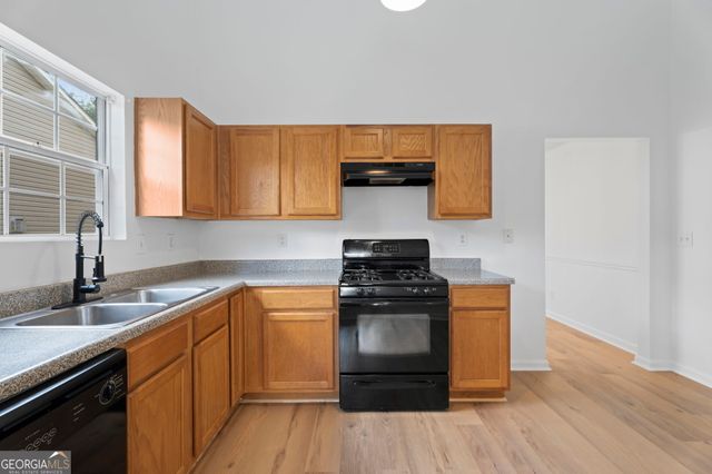 1470 Lafayette Square, Mcdonough, GA 30252