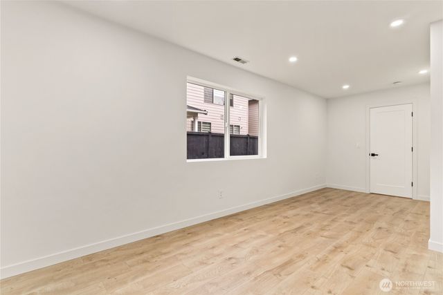 16805 123rd Avenue Ct E, Puyallup, WA 98374