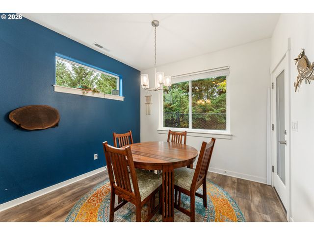 224 Ne Liberty Ln, Estacada, OR 97023