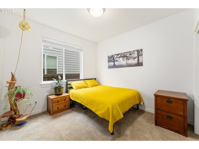 224 Ne Liberty Ln, Estacada, OR 97023