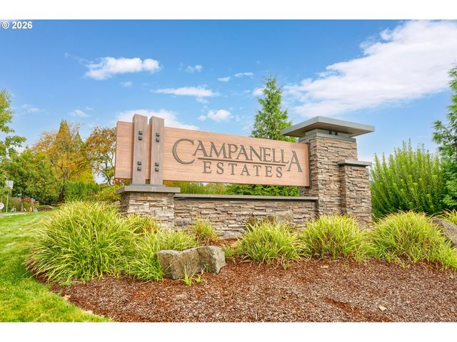 224 Ne Liberty Ln, Estacada, OR 97023