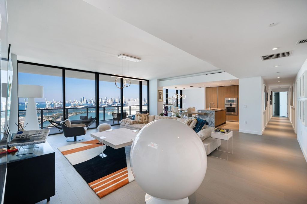 500 Alton 2702, Miami Beach, FL 33139
