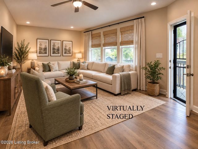 2220 Griffiths Ave, Louisville, KY 40212