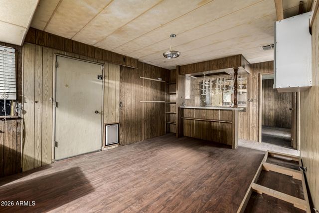 7637 E FLOSSMOOR Avenue, Mesa, AZ 85208