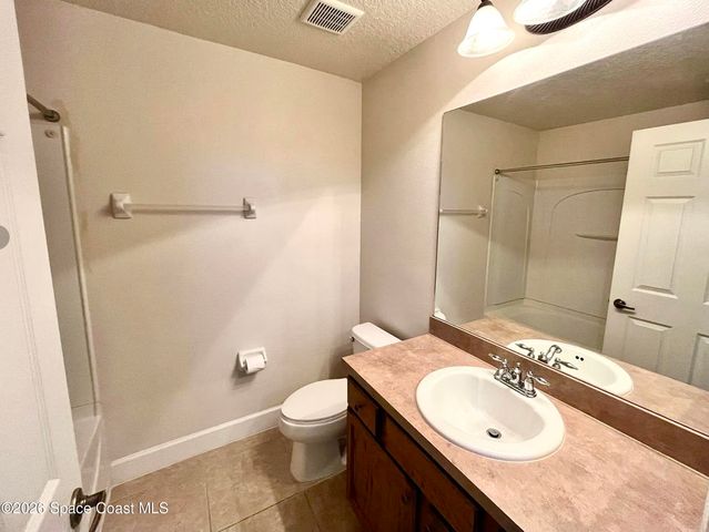 3641 Titanic Circle 2, Melbourne, FL 32903