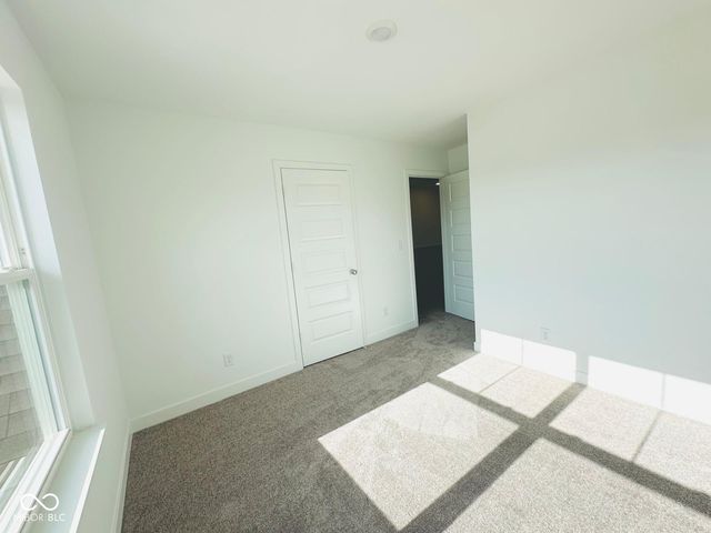 2171 Cooper Run Lane, Whitestown, IN 46075