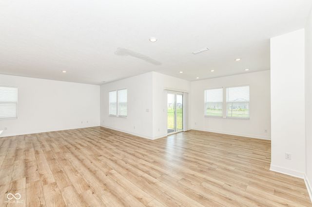 2171 Cooper Run Lane, Whitestown, IN 46075