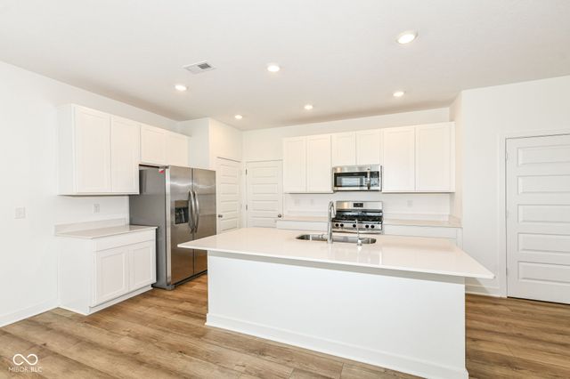 2171 Cooper Run Lane, Whitestown, IN 46075