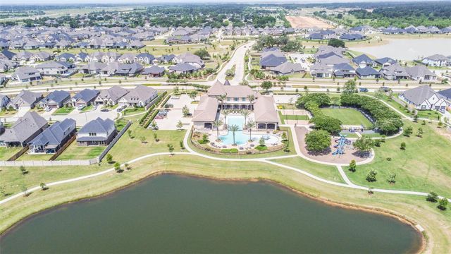 19111 Friesian Stallion Lane, Tomball, TX 77377