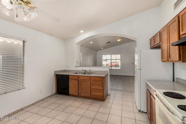 8759 W CORONADO Road, Phoenix, AZ 85037