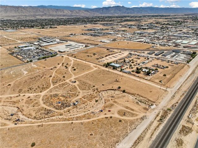 108900 Hercules, Hesperia, CA 92345