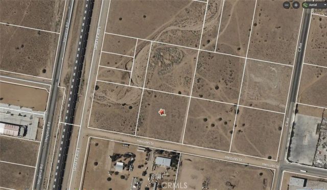 108900 Hercules, Hesperia, CA 92345