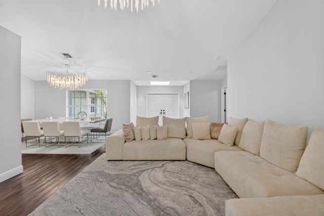 6170 Pitch Lane, Boynton Beach, FL 33437