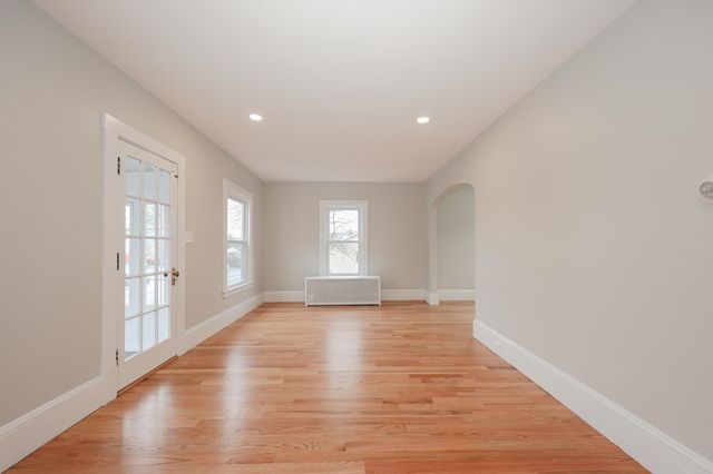 958 Hanover Street, Manchester, NH 03104